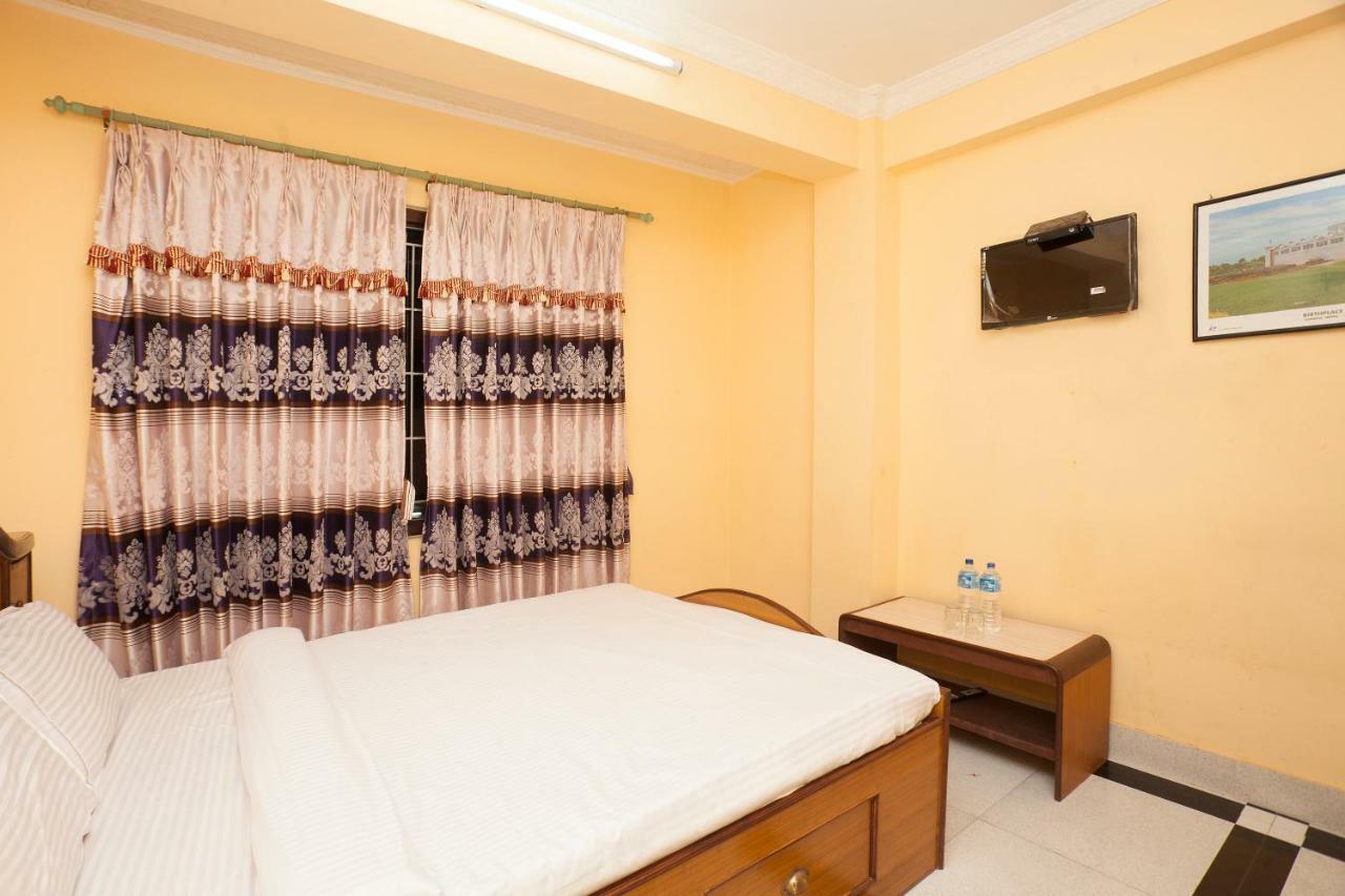 Spot On 397 Hotel Triveni Guest House Kathmandu Luaran gambar