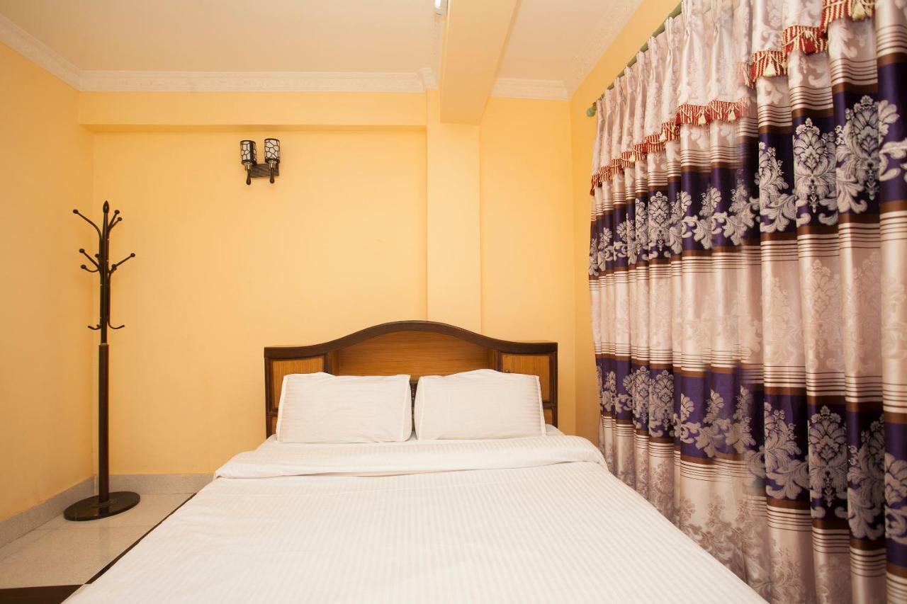 Spot On 397 Hotel Triveni Guest House Kathmandu Luaran gambar